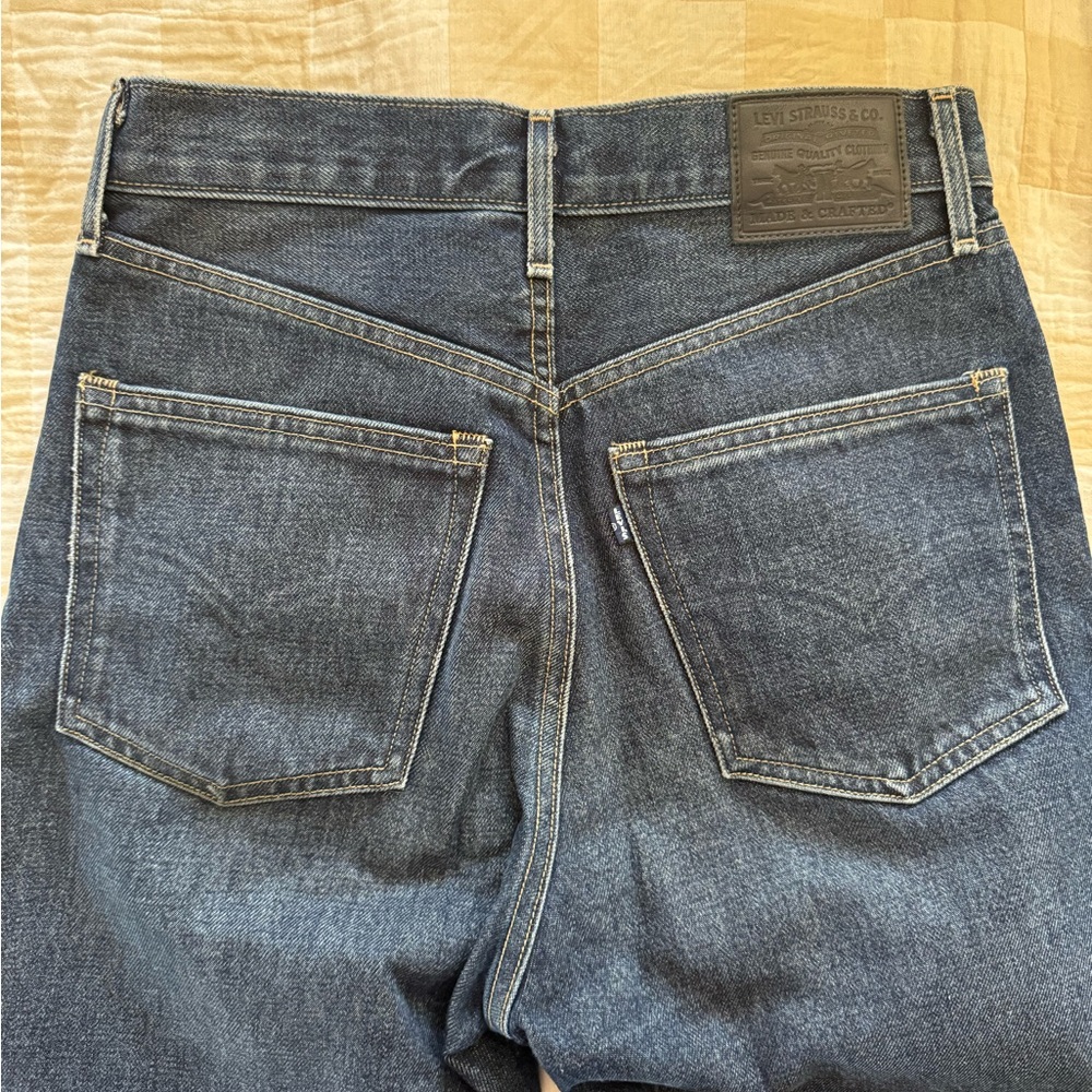 Levi's Dark Blue Barrel Crop Jeans 25